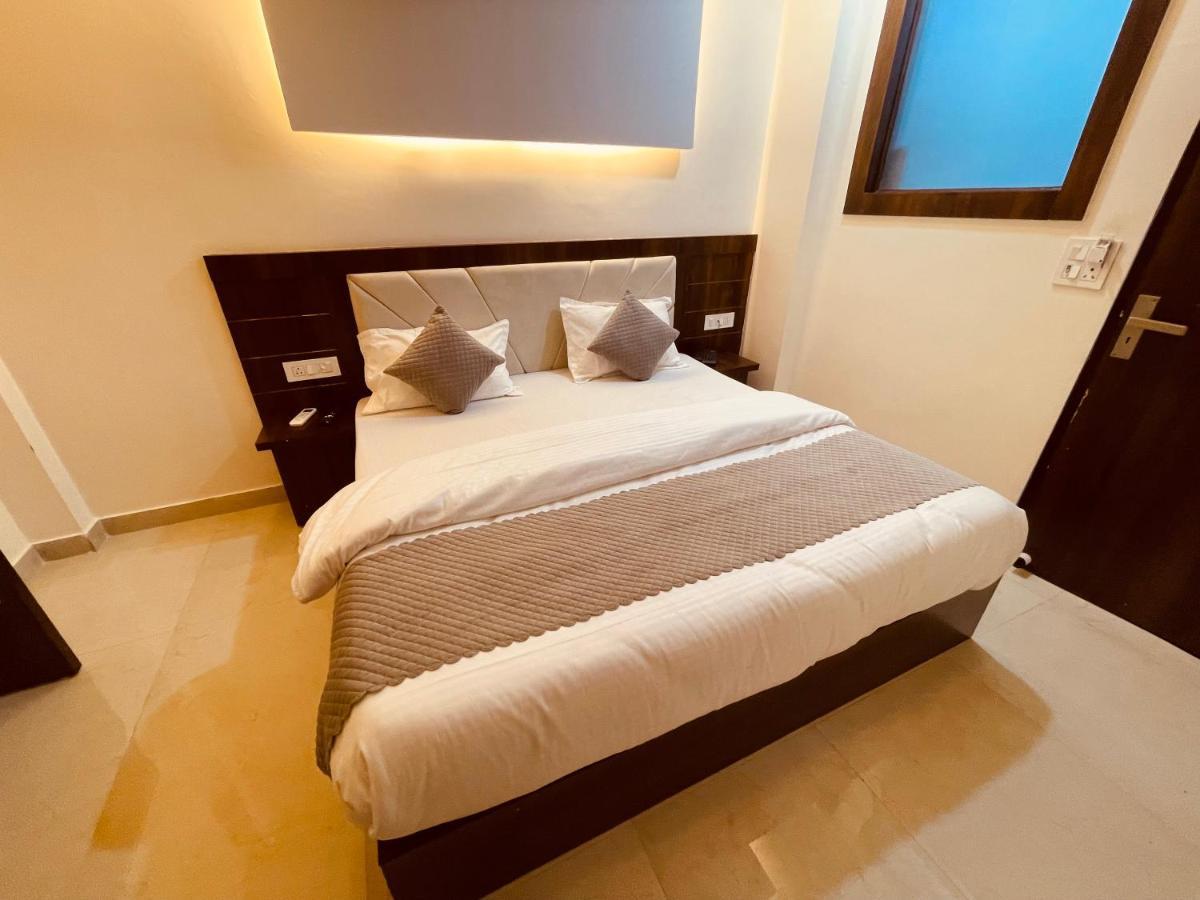Divine Ganga - Luxury Comfort ! Travellers Delight ! Budget Friendly ! Prime Location ! Guest Favourite Haridwar Bagian luar foto